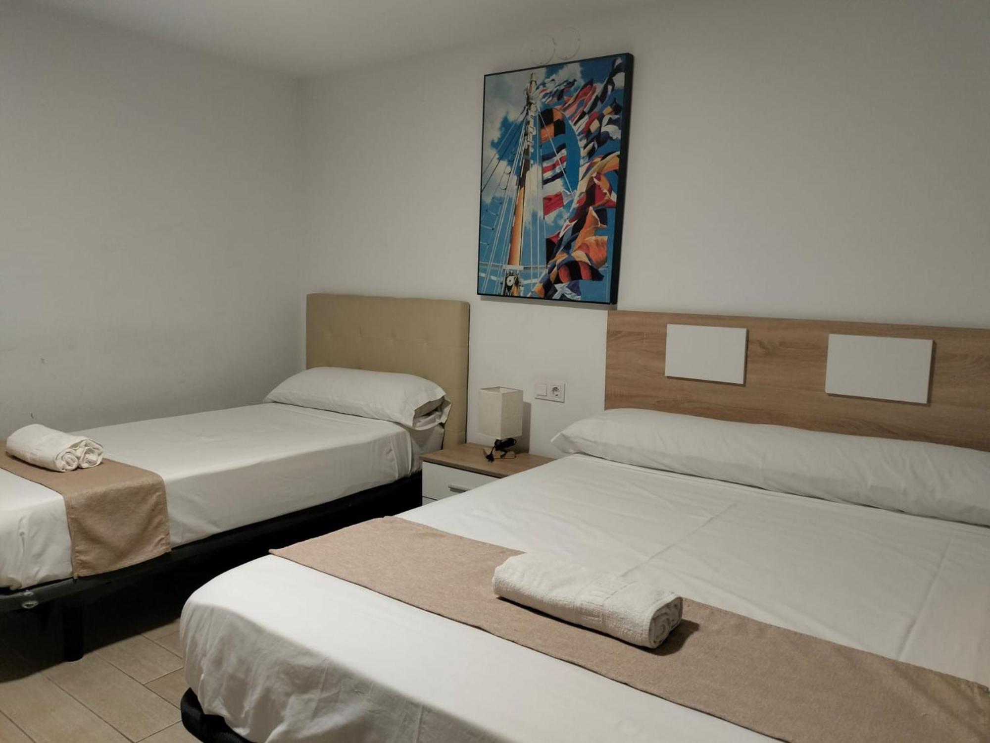 Pension Portugal Аликанте Экстерьер фото