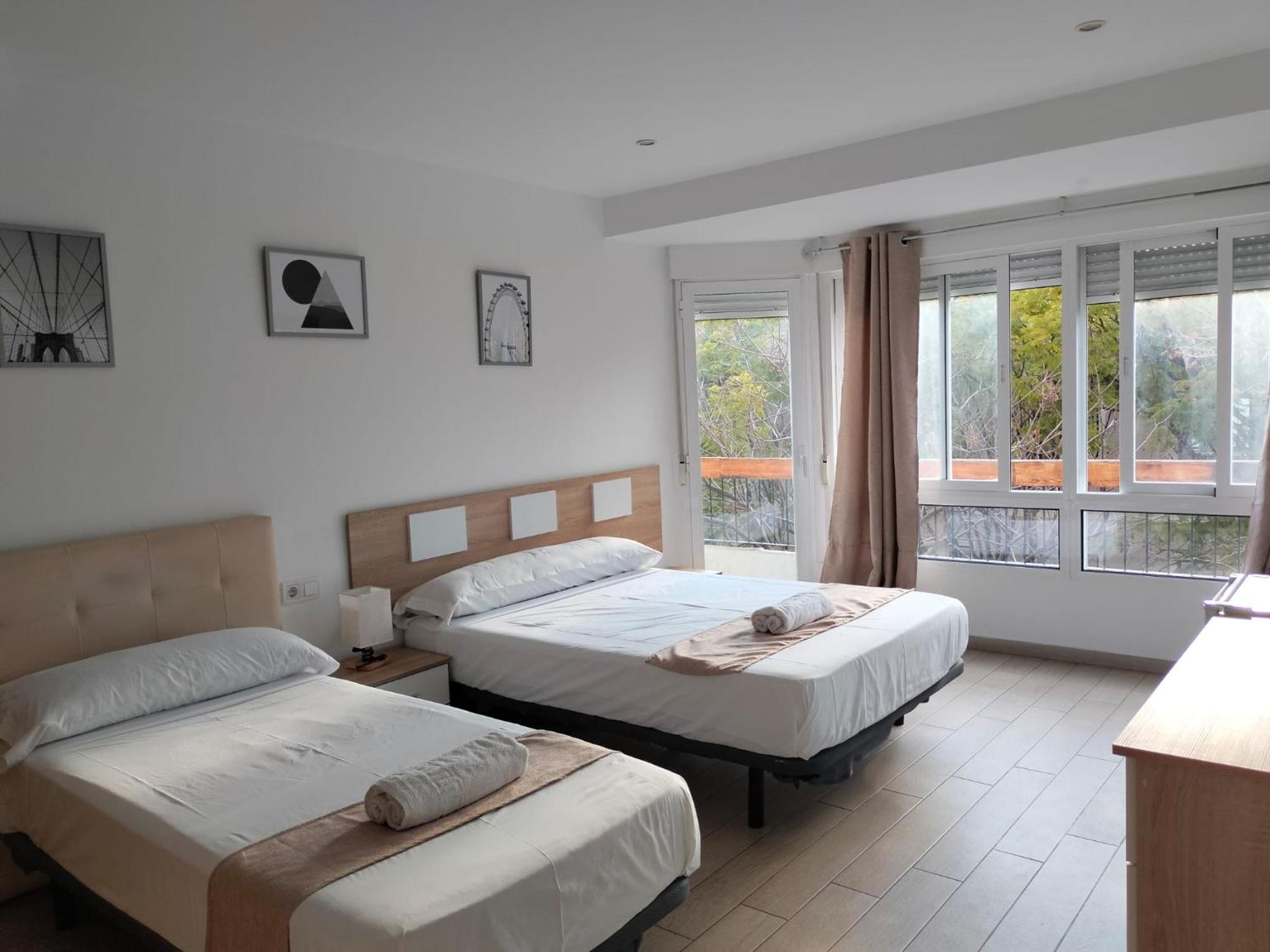 Pension Portugal Аликанте Экстерьер фото
