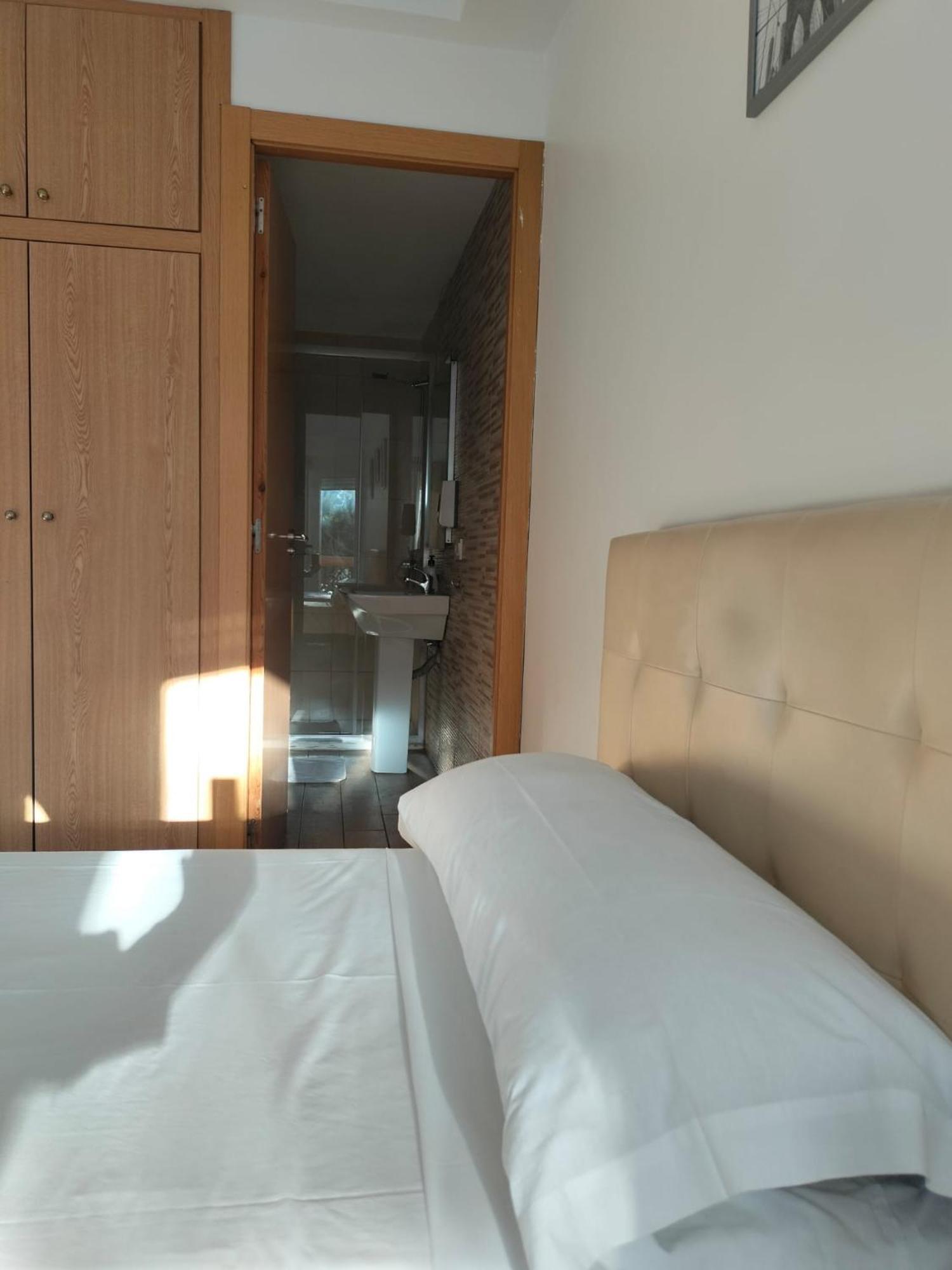 Pension Portugal Аликанте Экстерьер фото